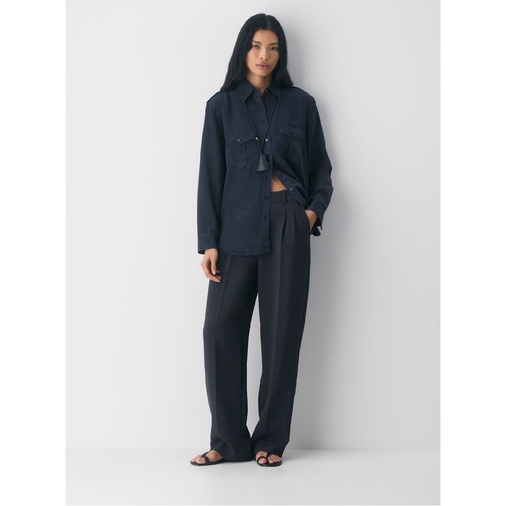 Aritzia The Effortless Pant Tall - Crepette / Black